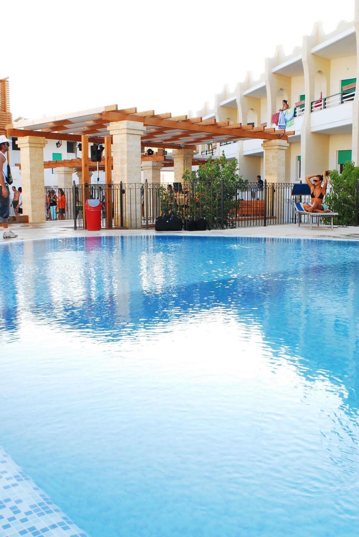 Cala Saracena Resort Torre Vado Esterno foto